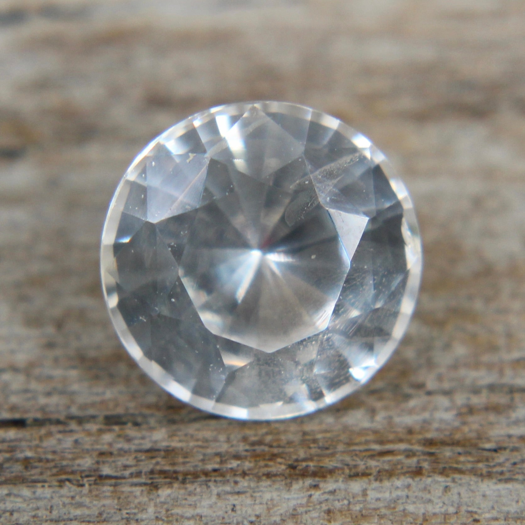 Natural White Sapphire - Sapphirepal