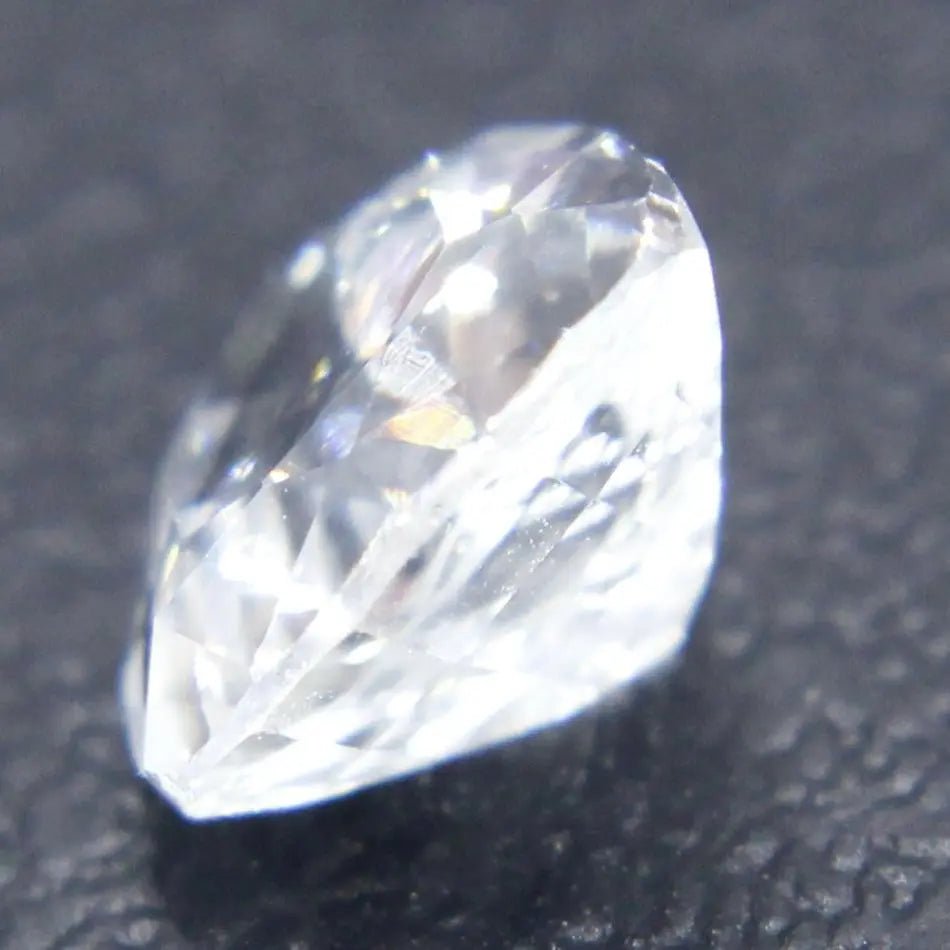 Natural White Sapphire - Sapphirepal