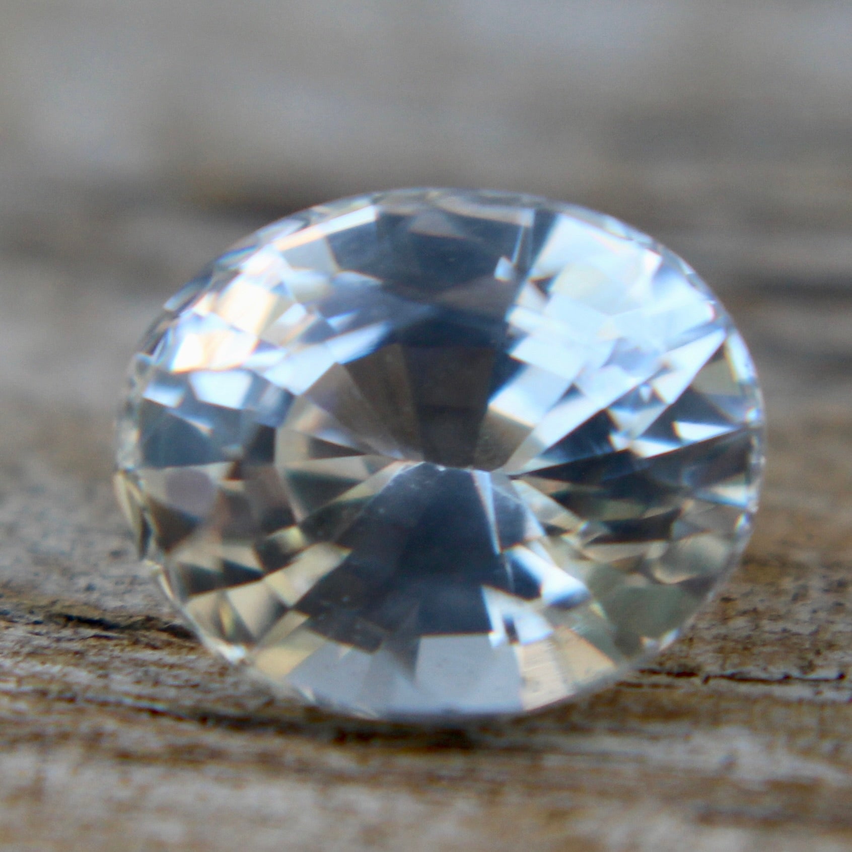 Natural White Sapphire - Sapphirepal
