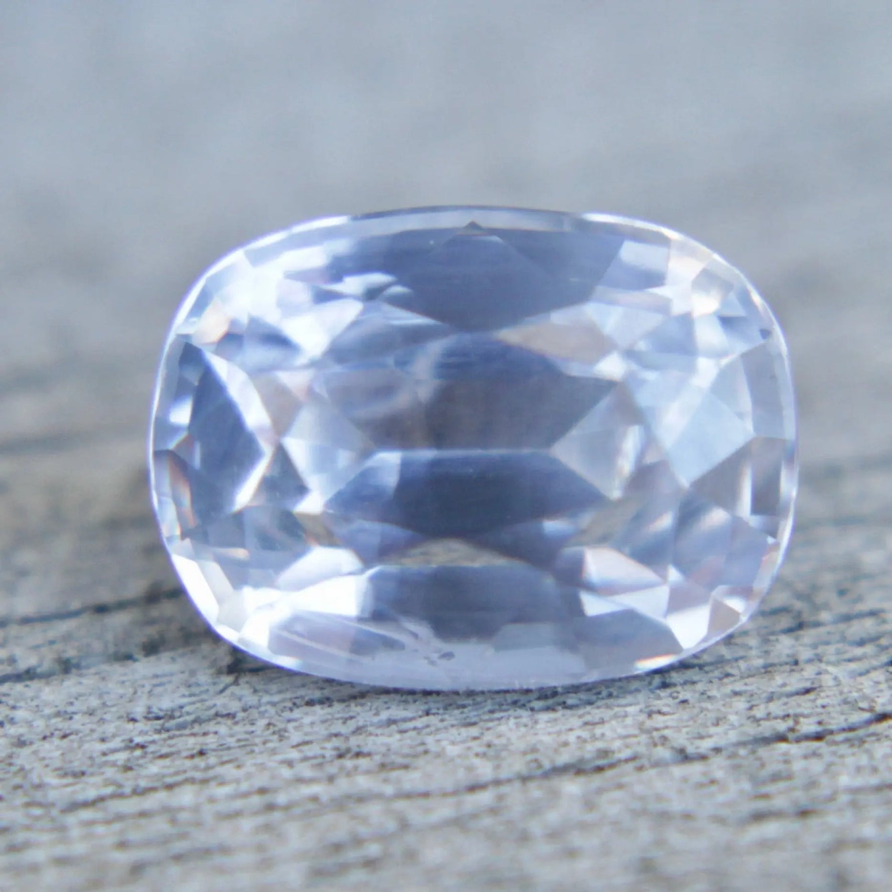 Natural White Sapphire - Sapphirepal