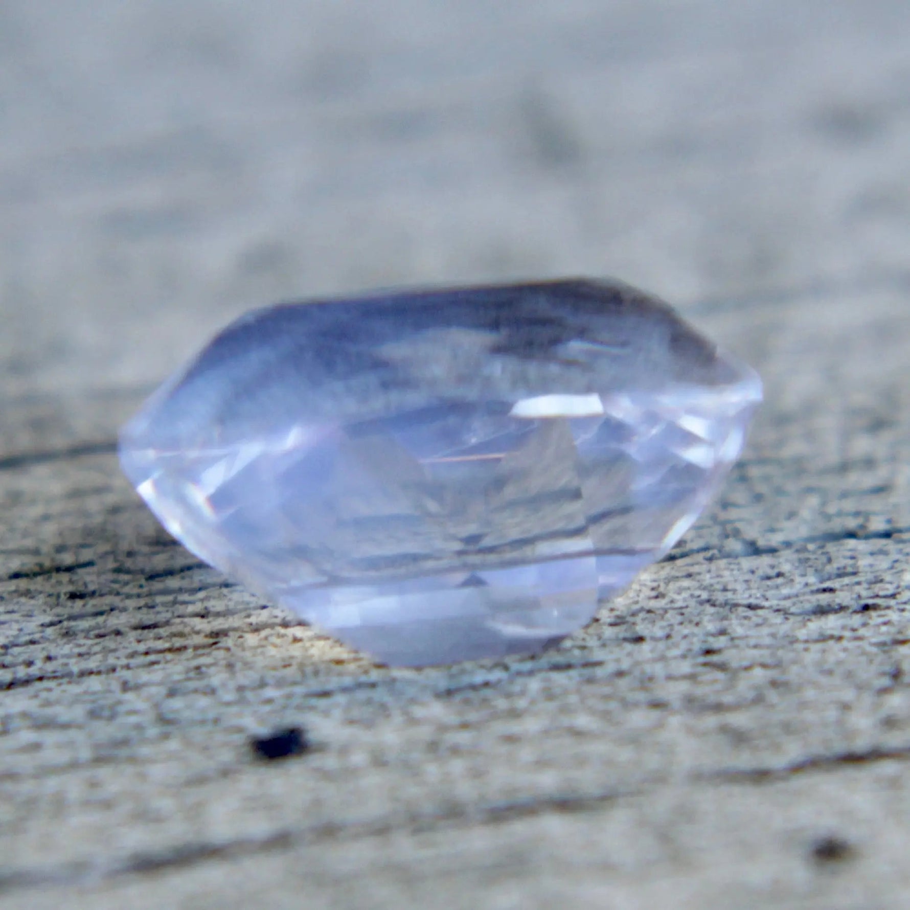 Natural White Sapphire - Sapphirepal