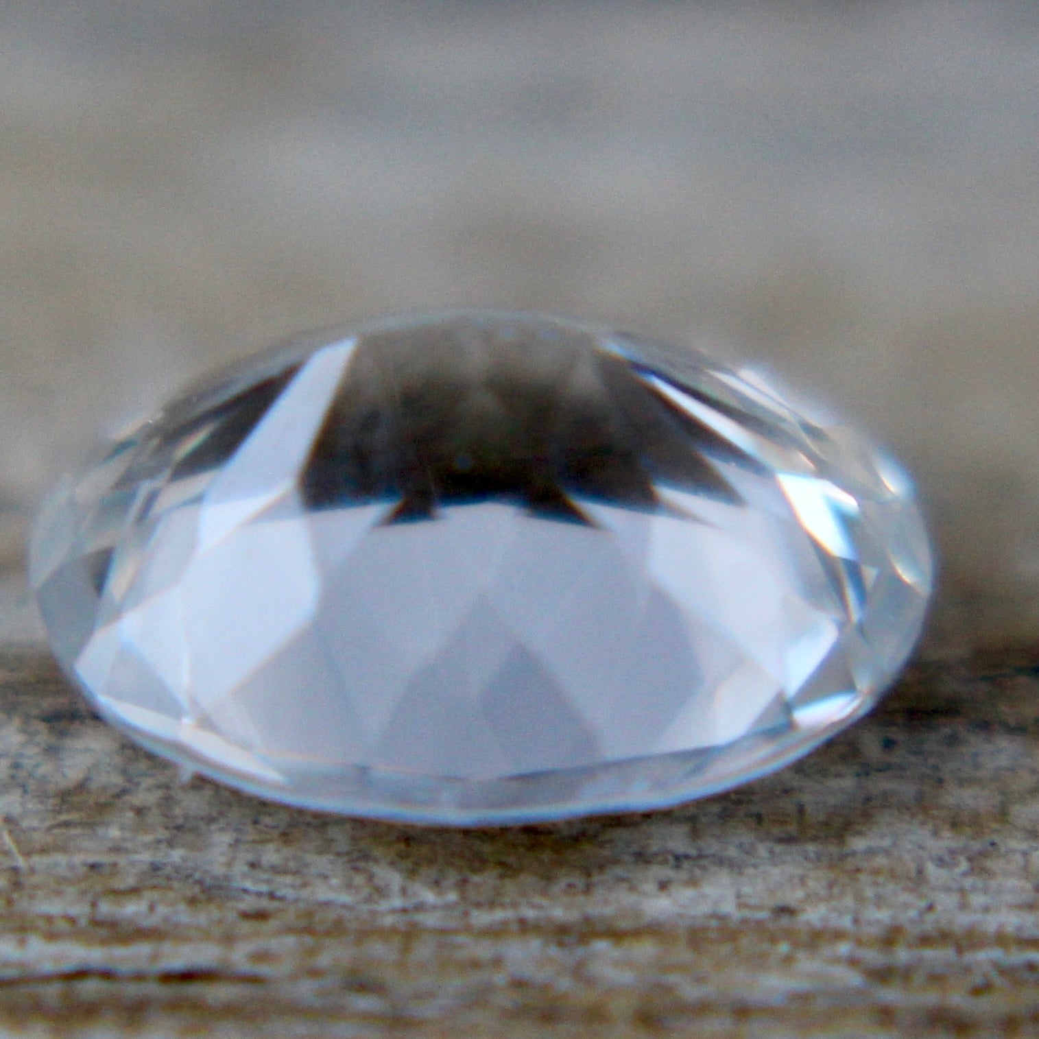 Natural White Sapphire - Sapphirepal
