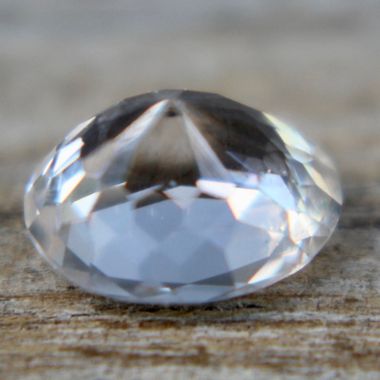 Untreated Ceylon White Sapphire loose gemstone for fine jewelry