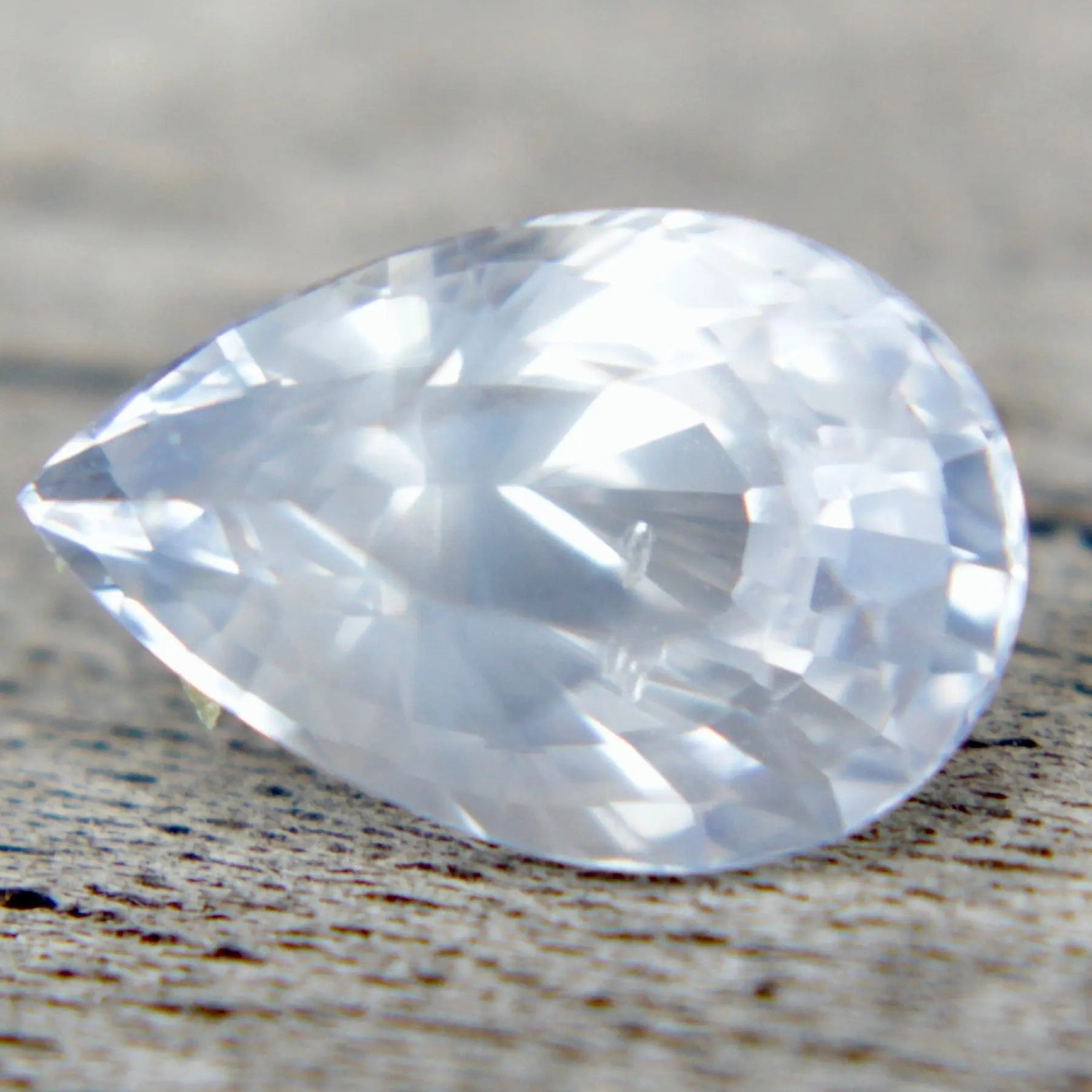 Natural White Sapphire - Sapphirepal