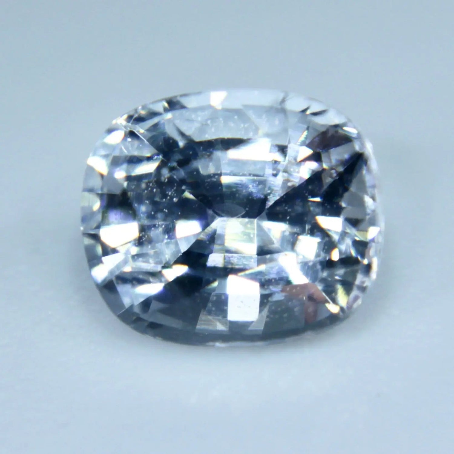 Natural White Sapphire - Sapphirepal