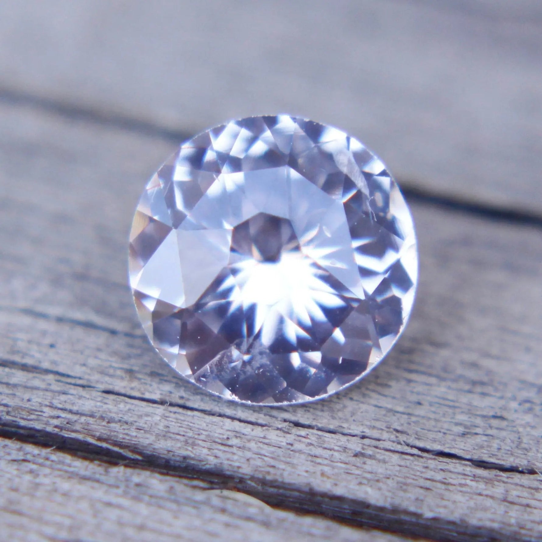 Natural White Sapphire - Sapphirepal