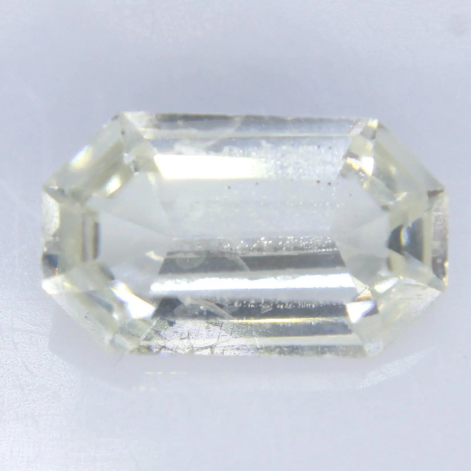 Natural White Sapphire - Sapphirepal