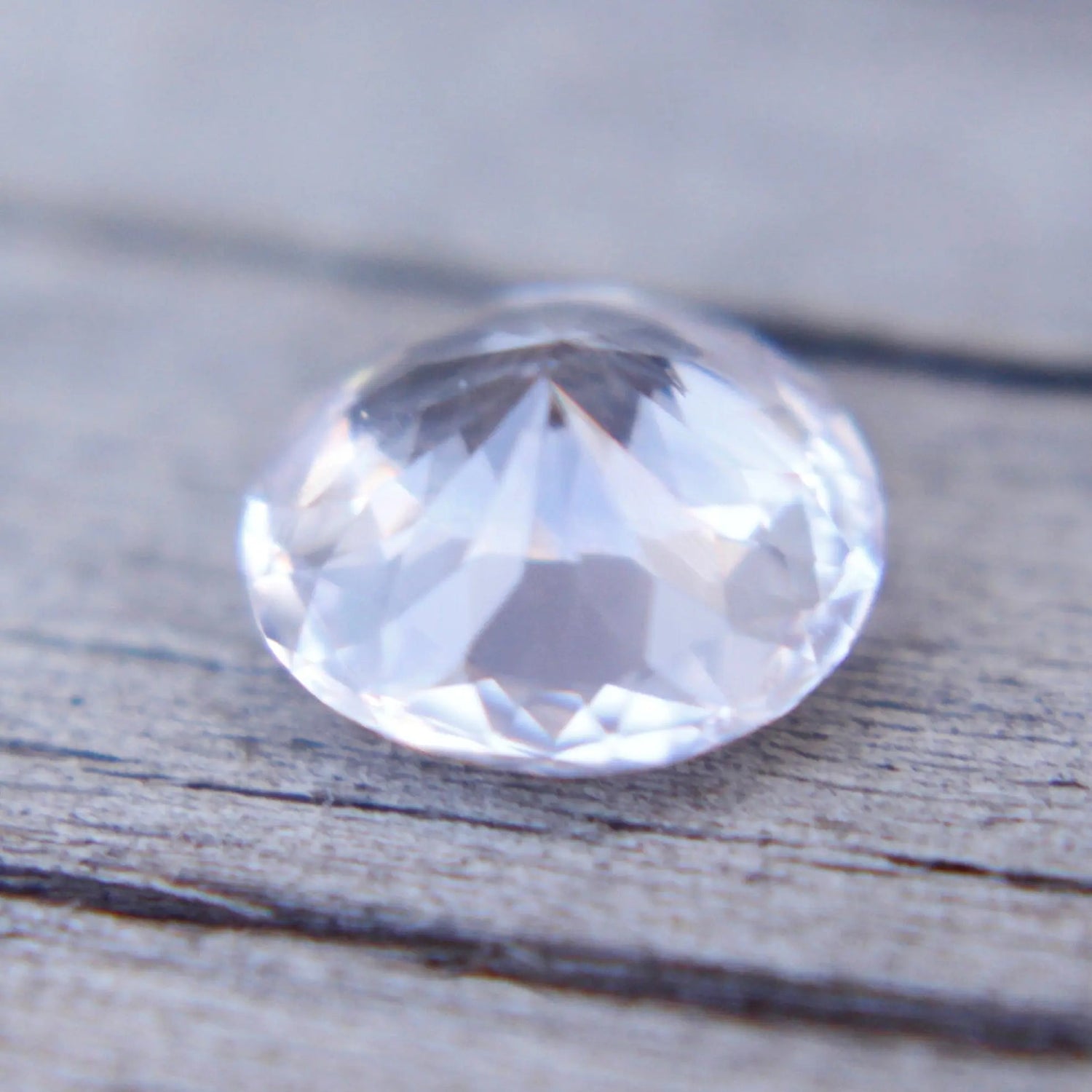 Natural White Sapphire - Sapphirepal