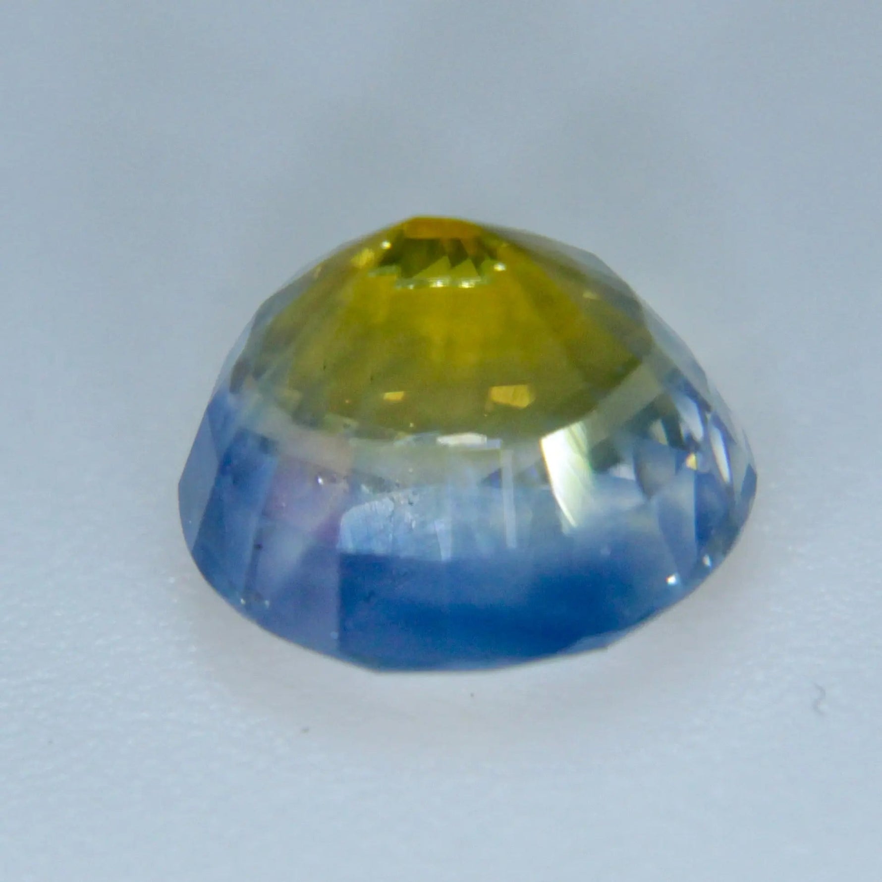 Natural Yellow Blue Sapphire - Sapphirepal