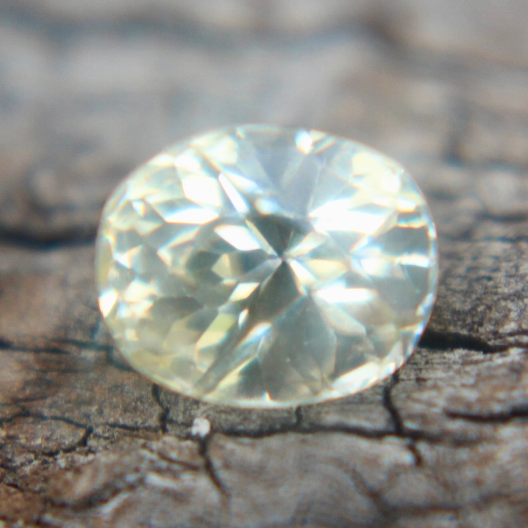 Natural Yellow Blue Sapphire - Sapphirepal