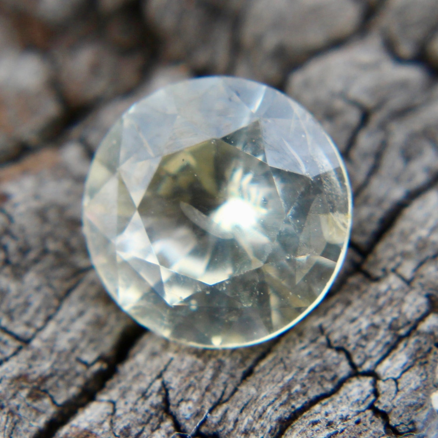 Natural Yellow Champagne Sapphire - Sapphirepal