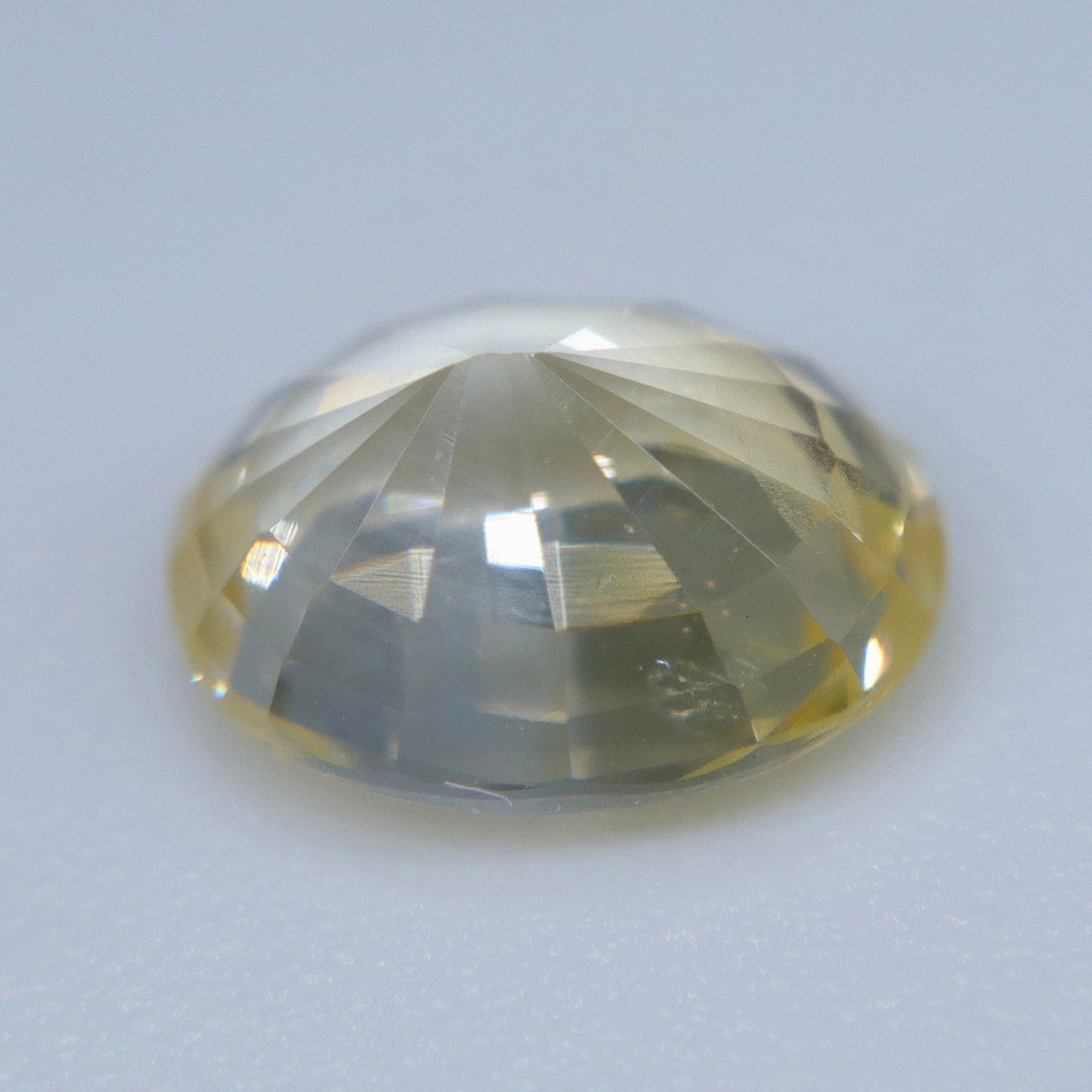 Natural Yellow Sapphire 1.18 Carat – Unheated Oval Cut Ceylon Gemstone - Sapphirepal