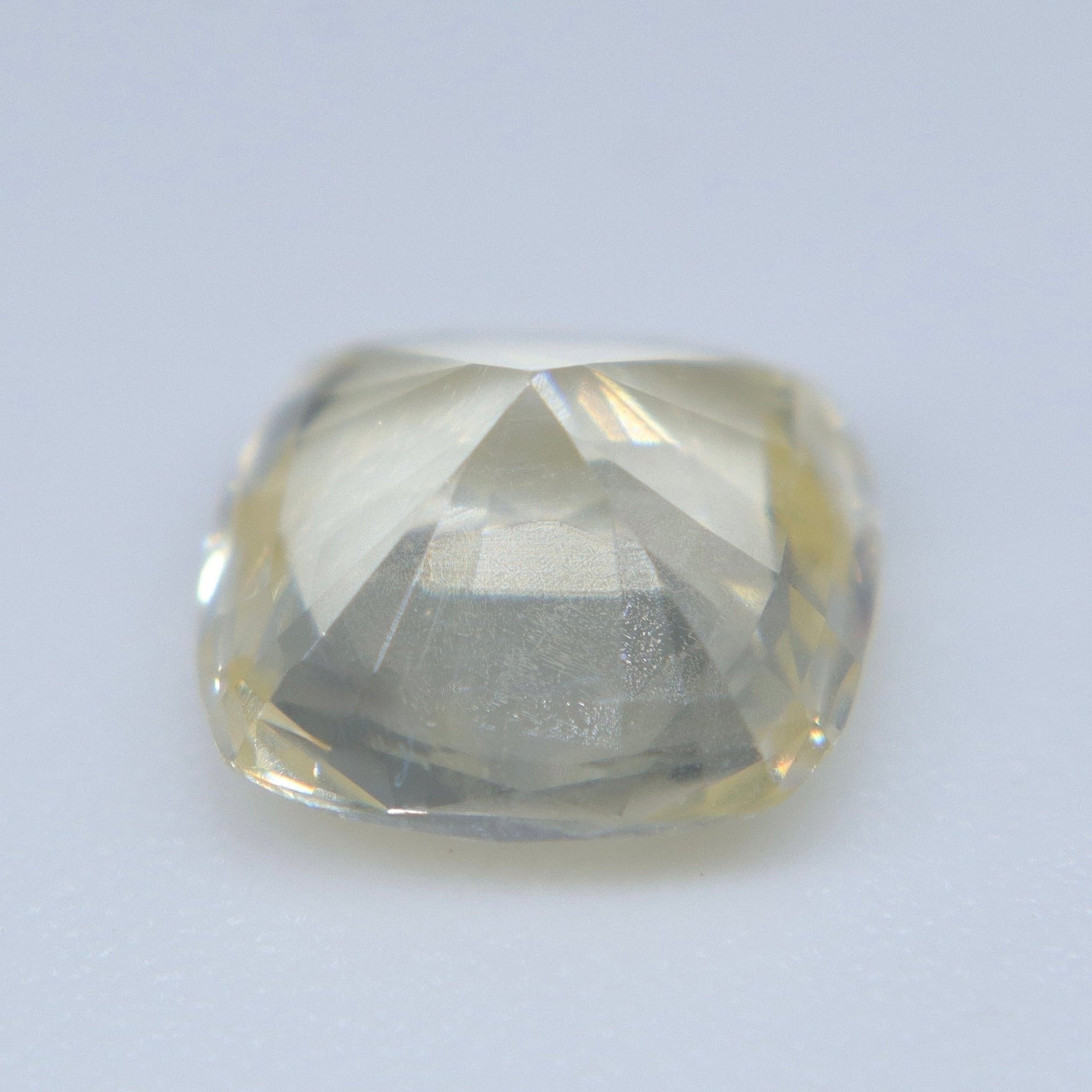 Natural Yellow Sapphire 1.26 Carat – Unheated Oval Cut Ceylon Gemstone - Sapphirepal
