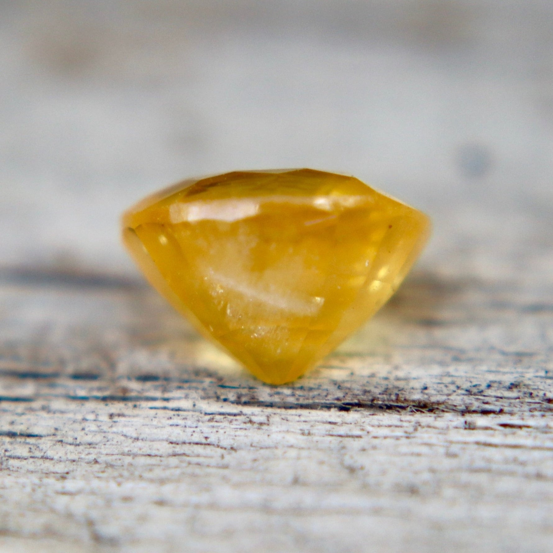 Natural Yellow Sapphire | 1.41 Carat Oval Cut | Ethically Sourced from Ceylon - Sapphirepal