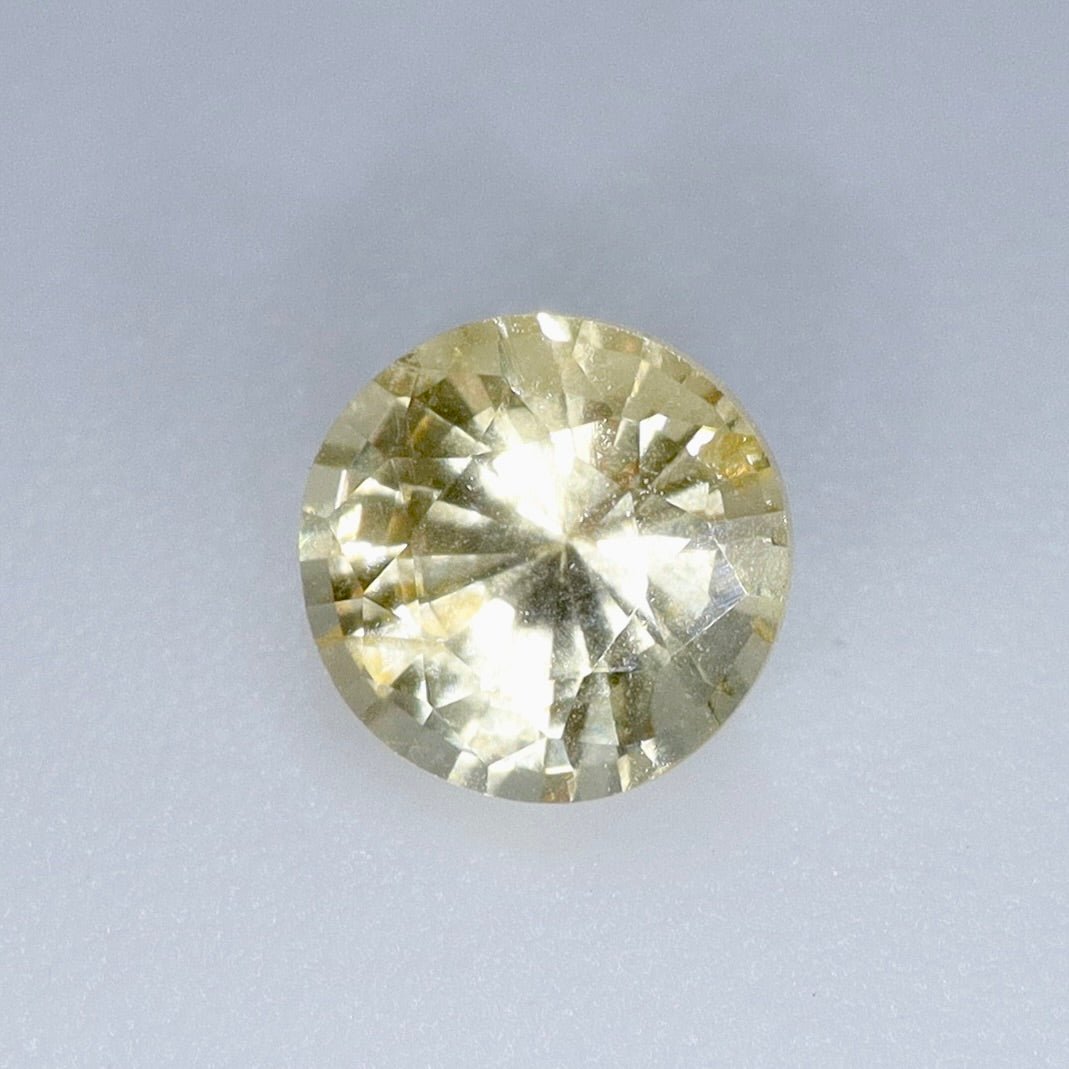 Natural Yellow Sapphire – Unheated 0.84 Carat from Ceylon - Sapphirepal