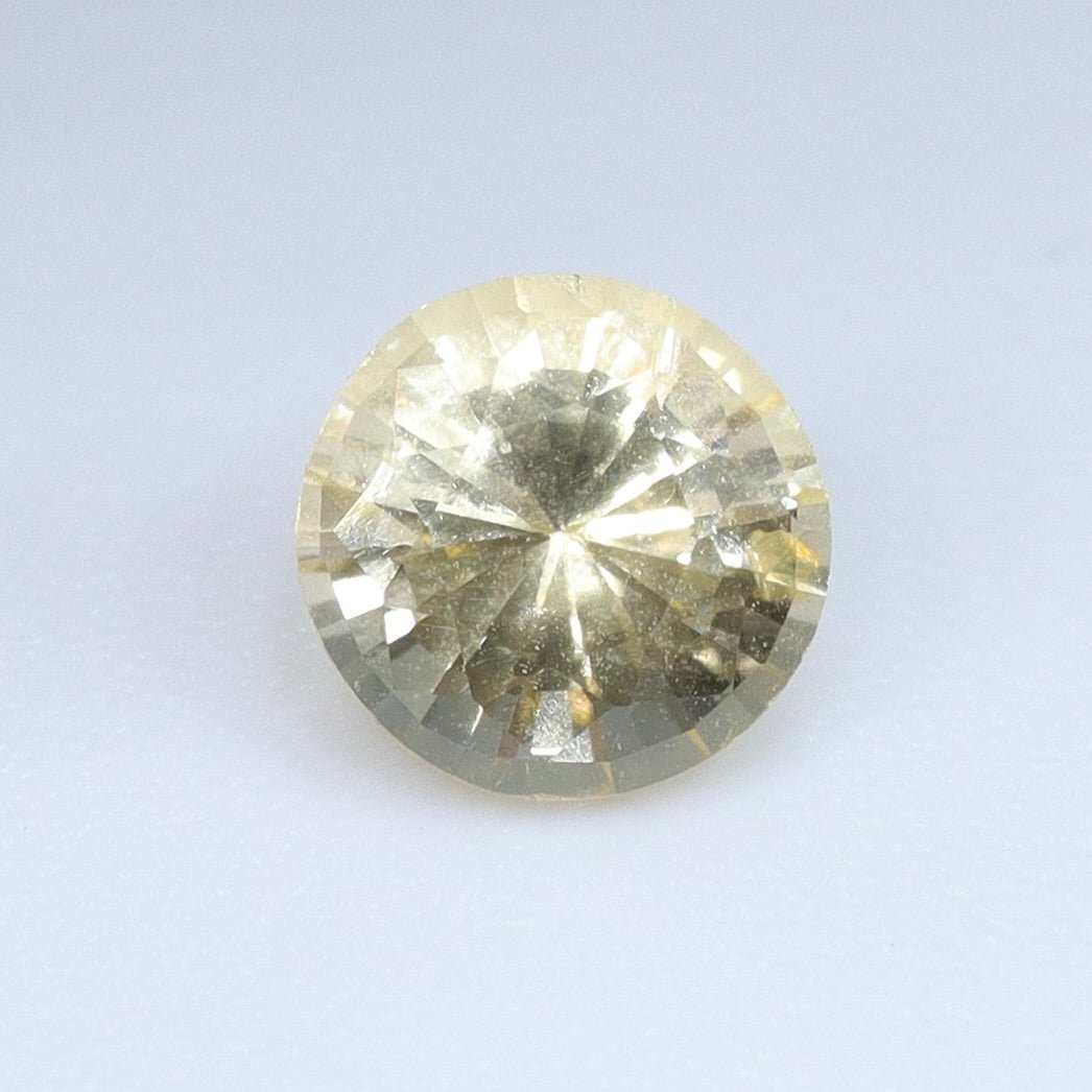 Natural Yellow Sapphire – Unheated 0.84 Carat from Ceylon - Sapphirepal