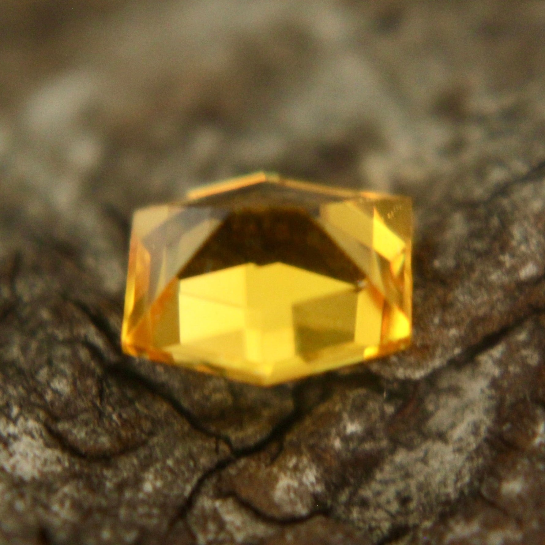 Natural Yellow Sapphire - Sapphirepal