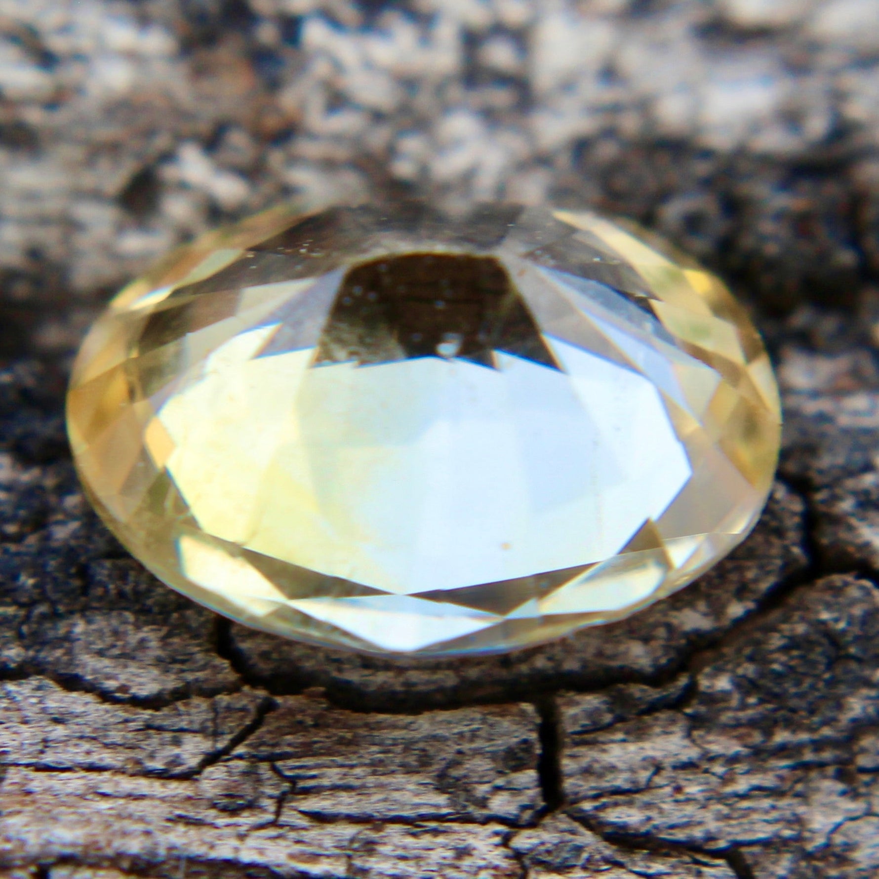 Natural Yellow Sapphire - Sapphirepal