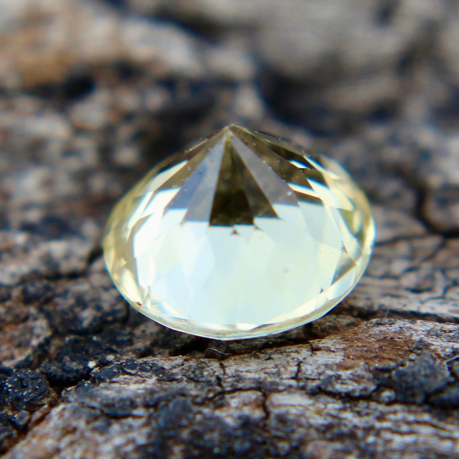 Natural Yellow Sapphire - Sapphirepal