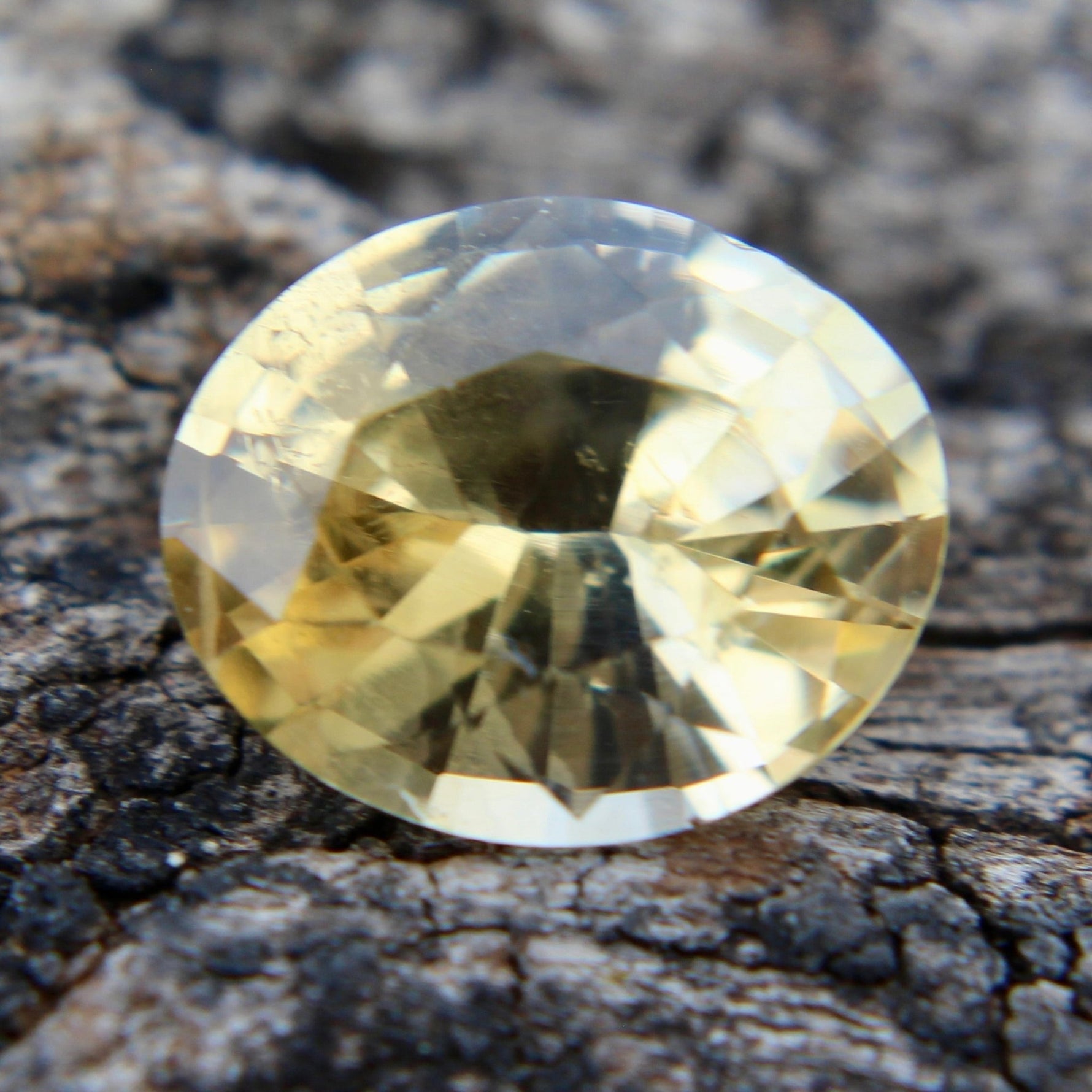 Natural Yellow Sapphire - Sapphirepal