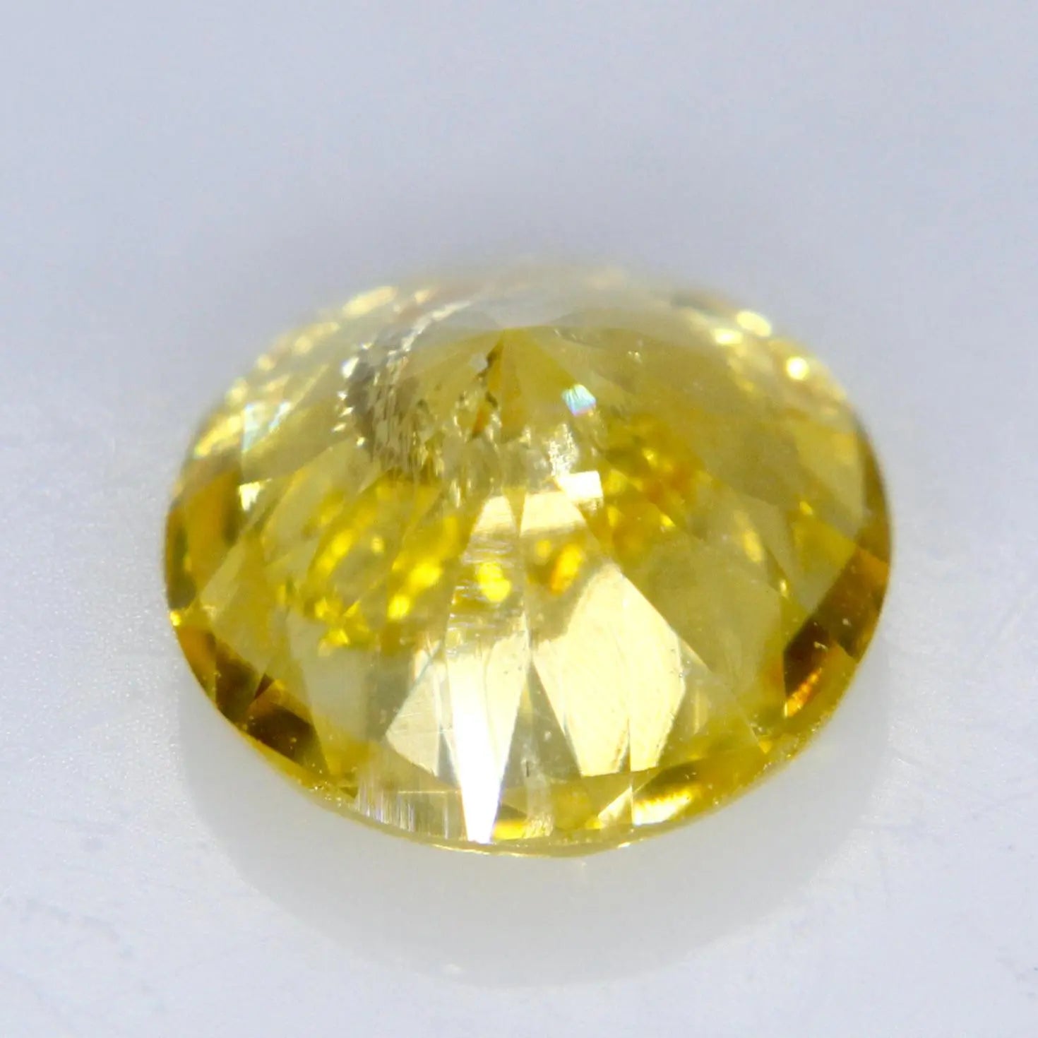 Earth-Sourced Yellow Sapphire Stone for Fine Jewelry Designers