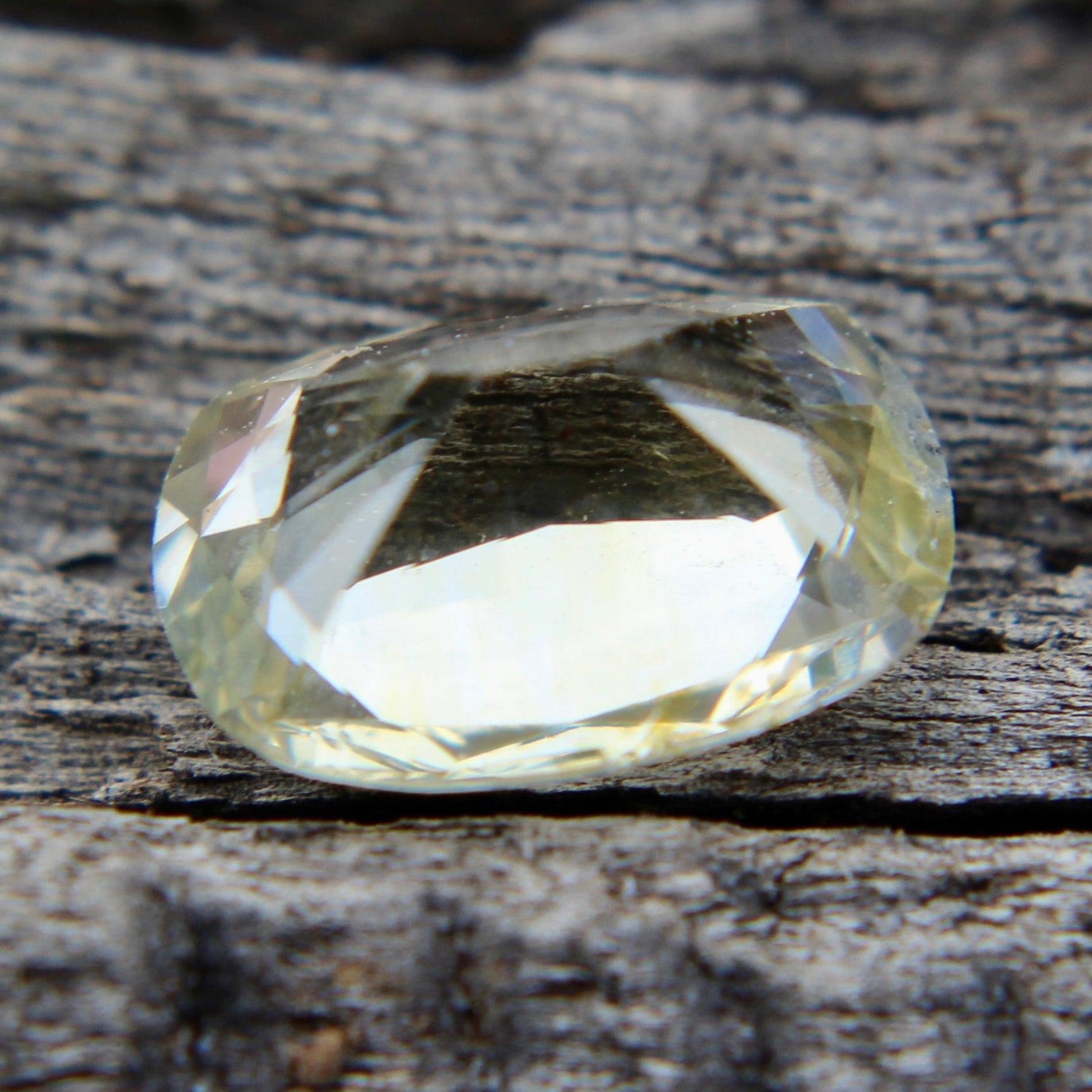 Natural Yellow Sapphire - Sapphirepal