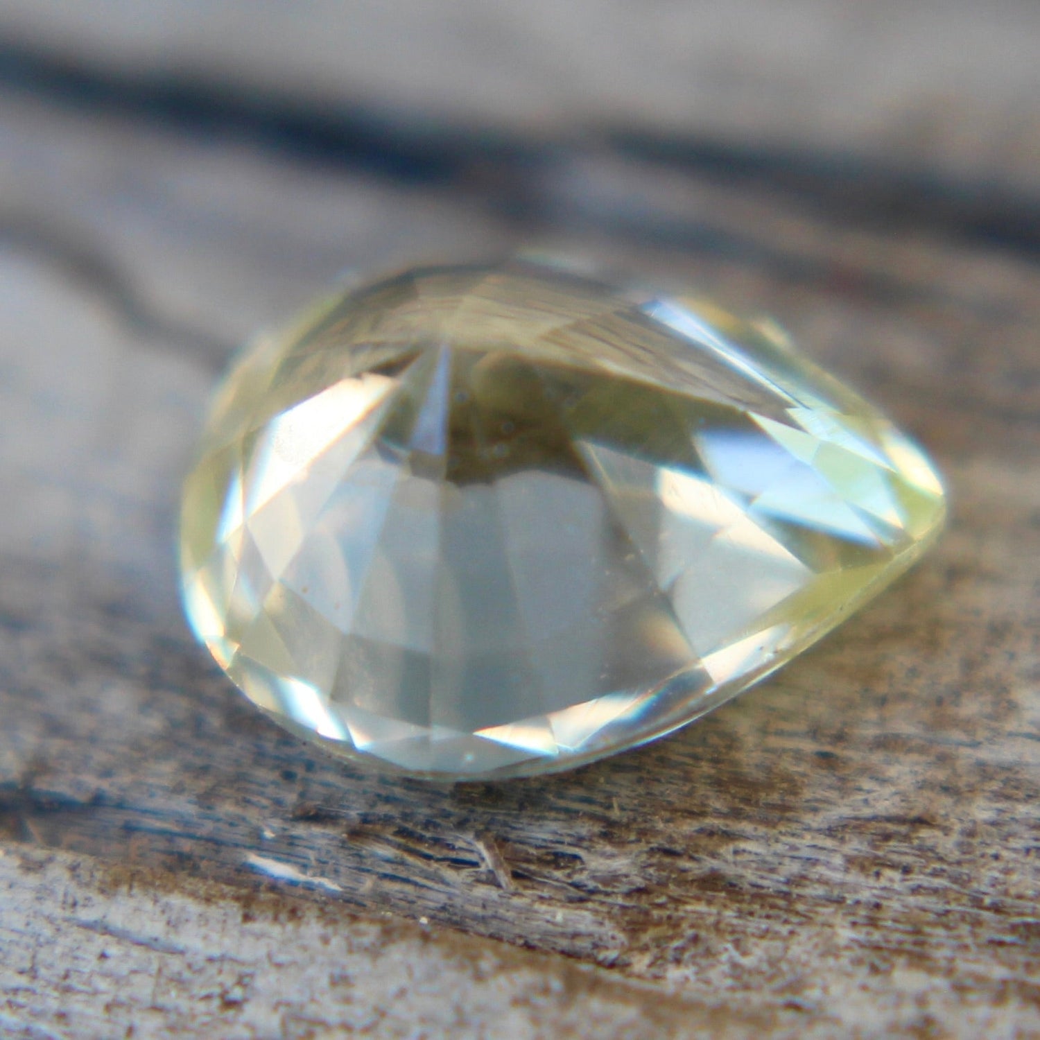 Natural Yellow Sapphire - Sapphirepal