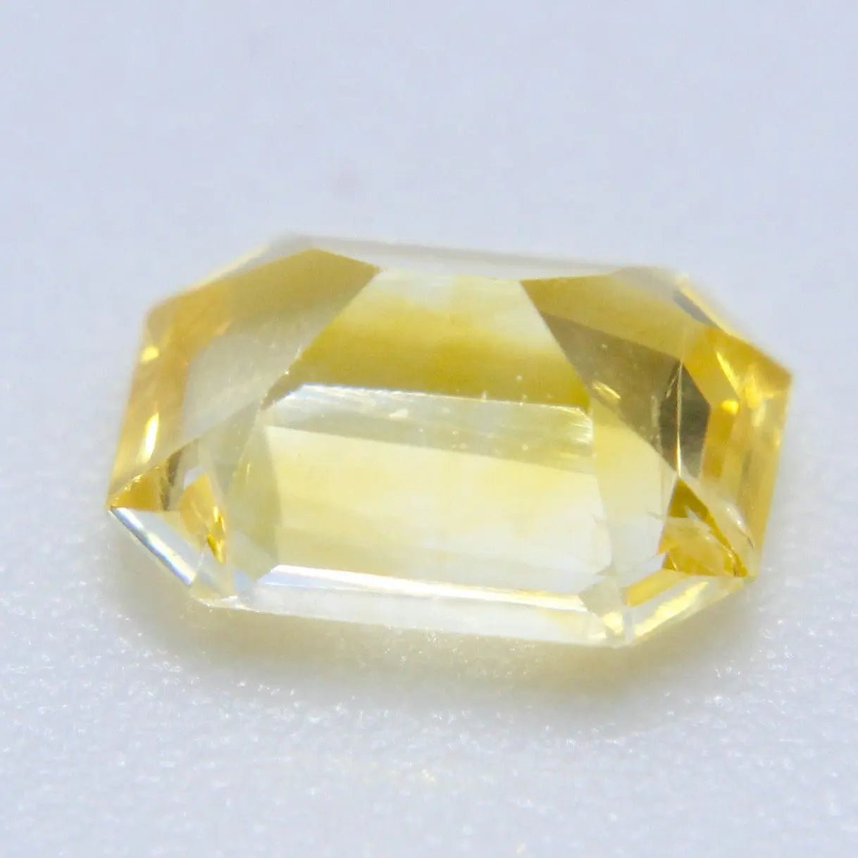 Natural Yellow Sapphire - Sapphirepal
