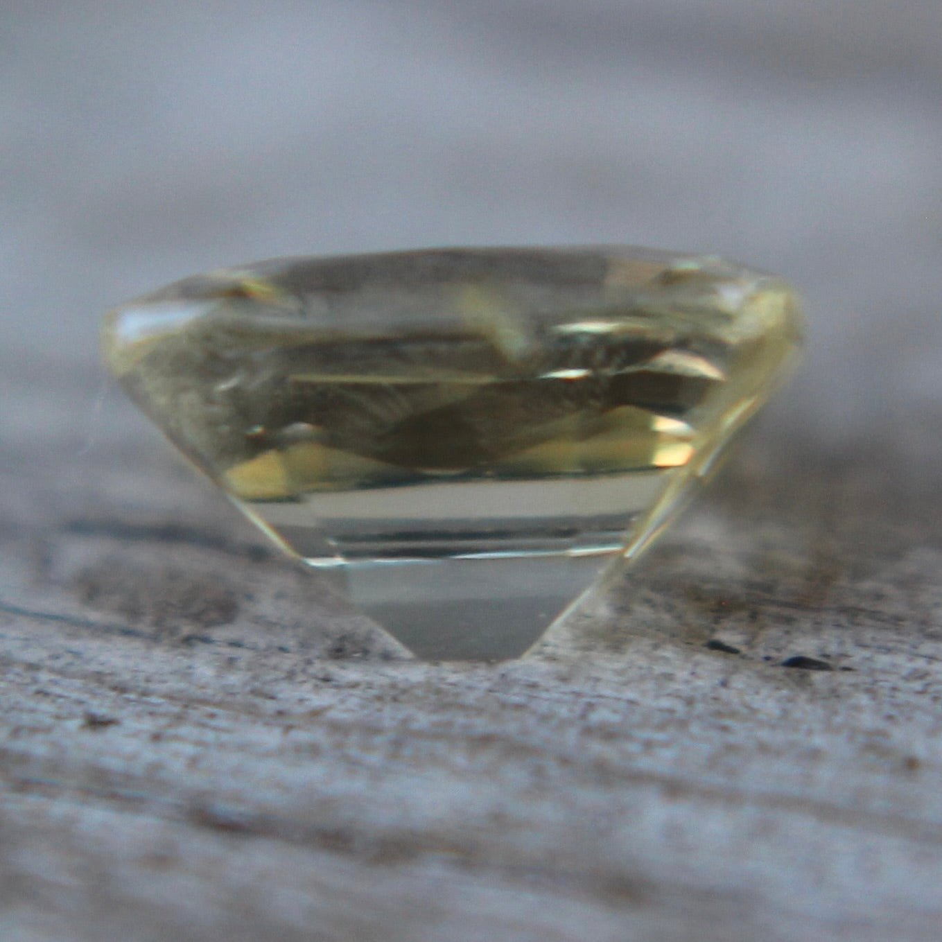 Natural Yellow Sapphire - Sapphirepal