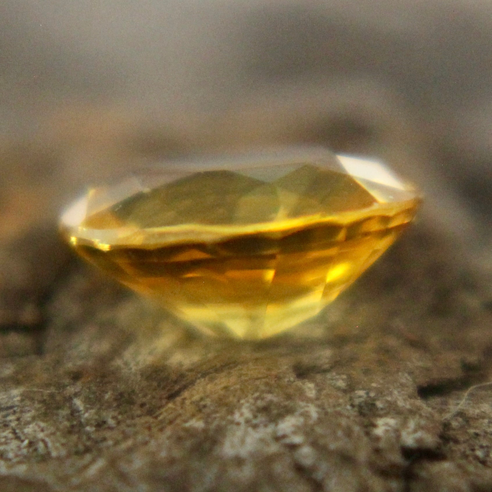Natural Yellow Sapphire - Sapphirepal
