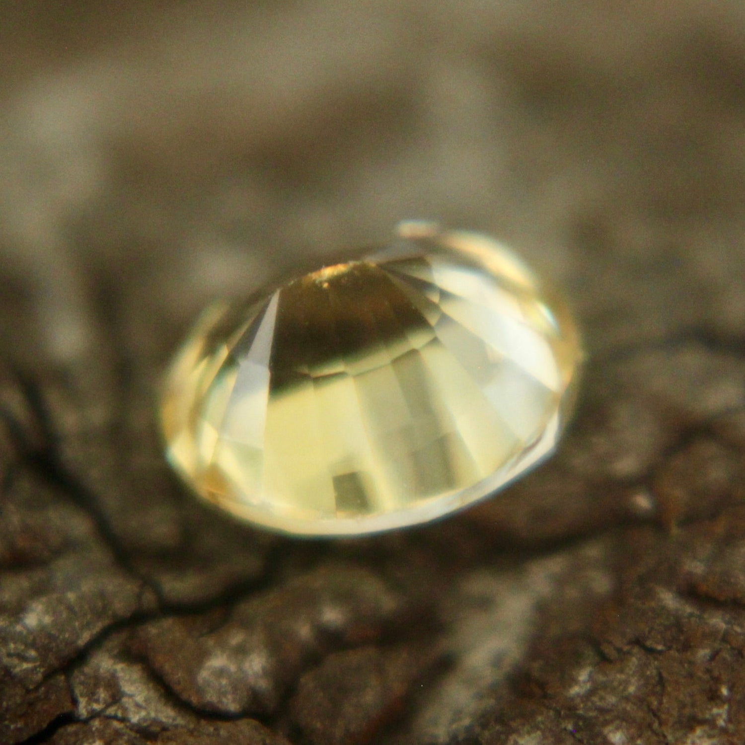 Natural Yellow Sapphire - Sapphirepal