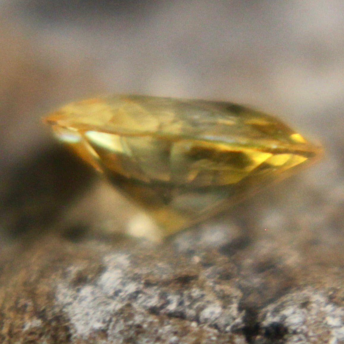 Natural Yellow Sapphire - Sapphirepal
