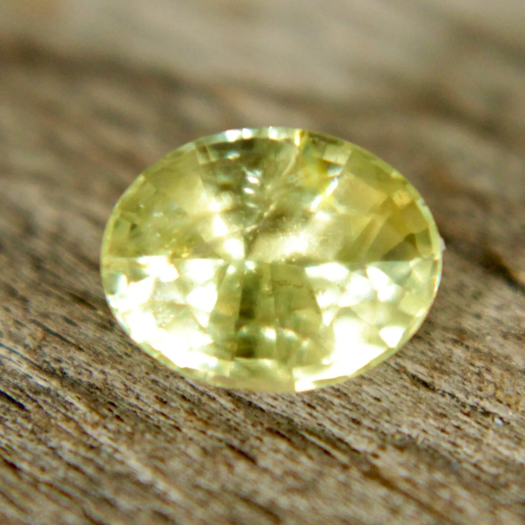 Natural Yellow Sapphire - Sapphirepal