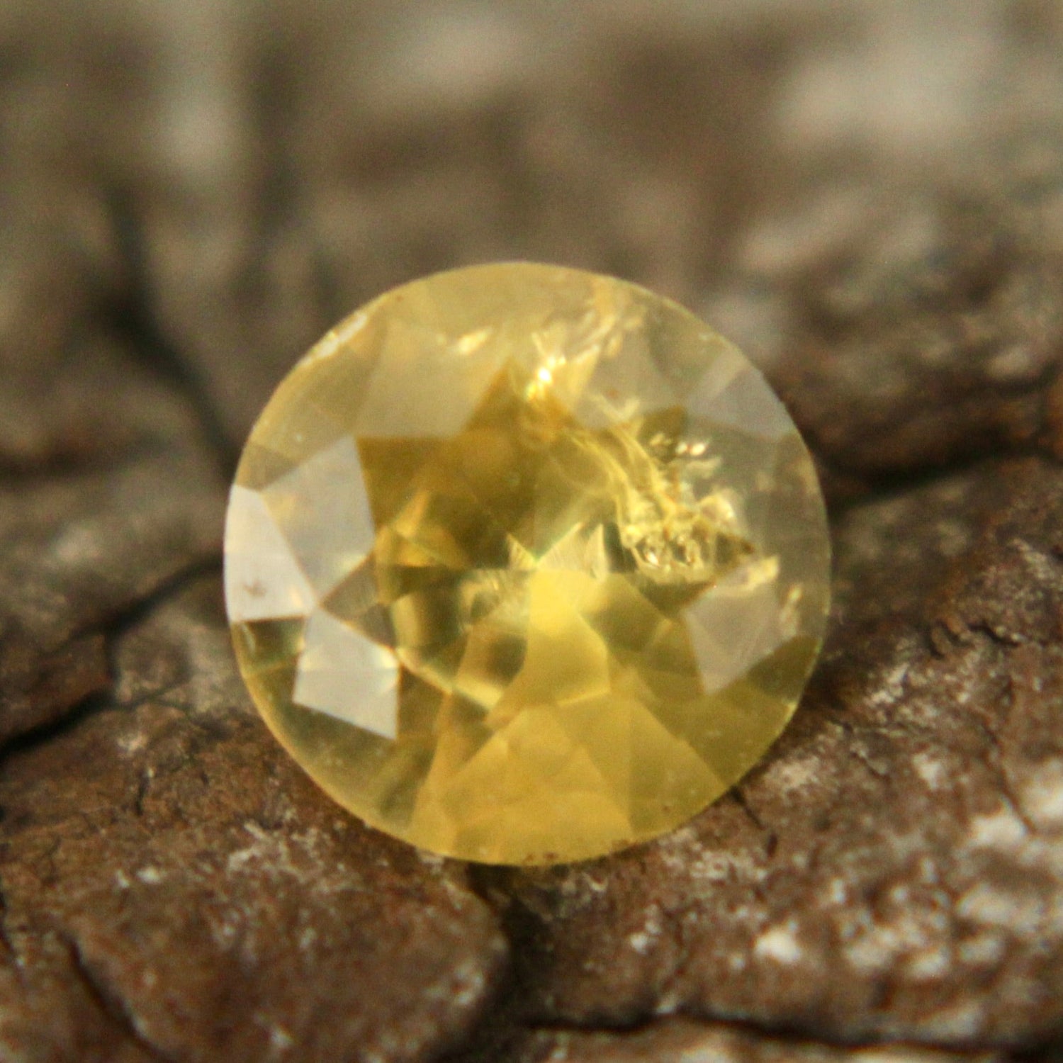 Natural Yellow Sapphire - Sapphirepal