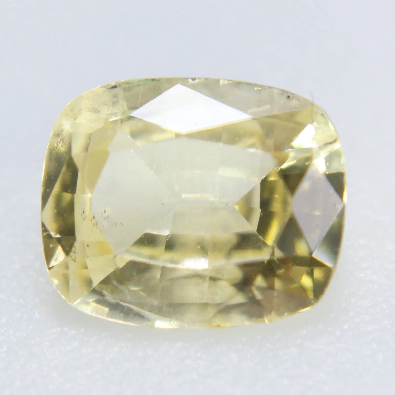 Natural Yellow Sapphire - Sapphirepal