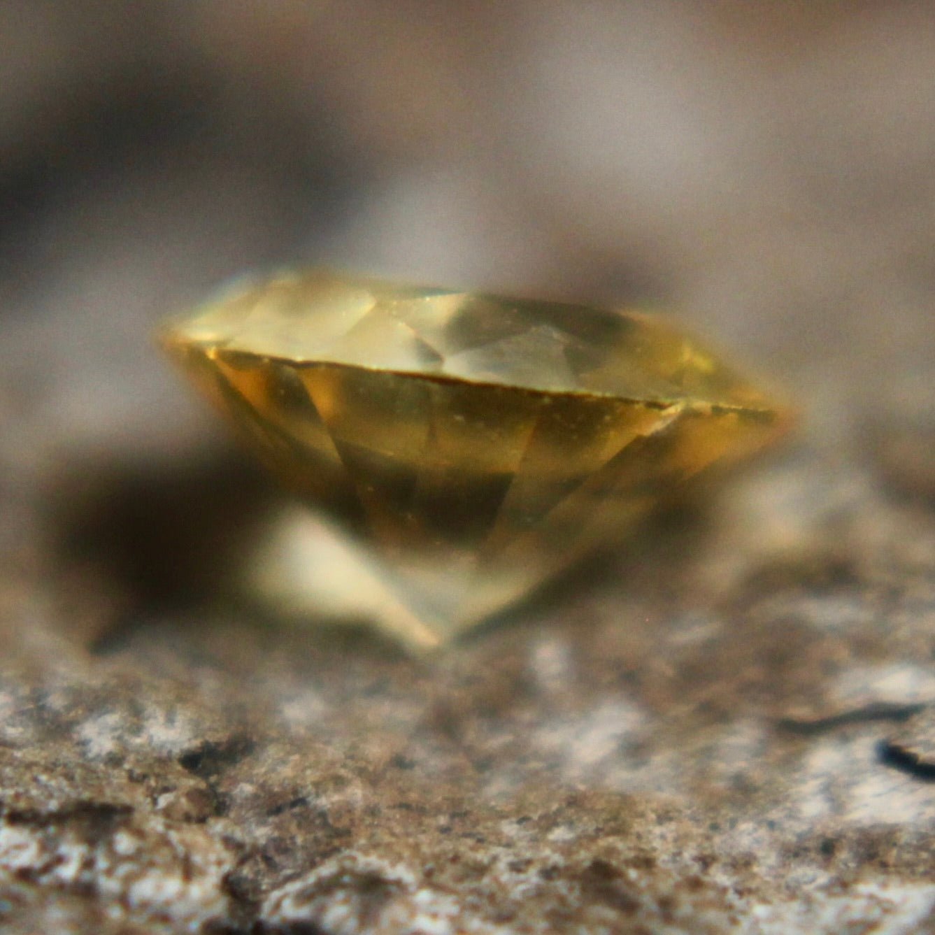 Natural Yellow Sapphire - Sapphirepal
