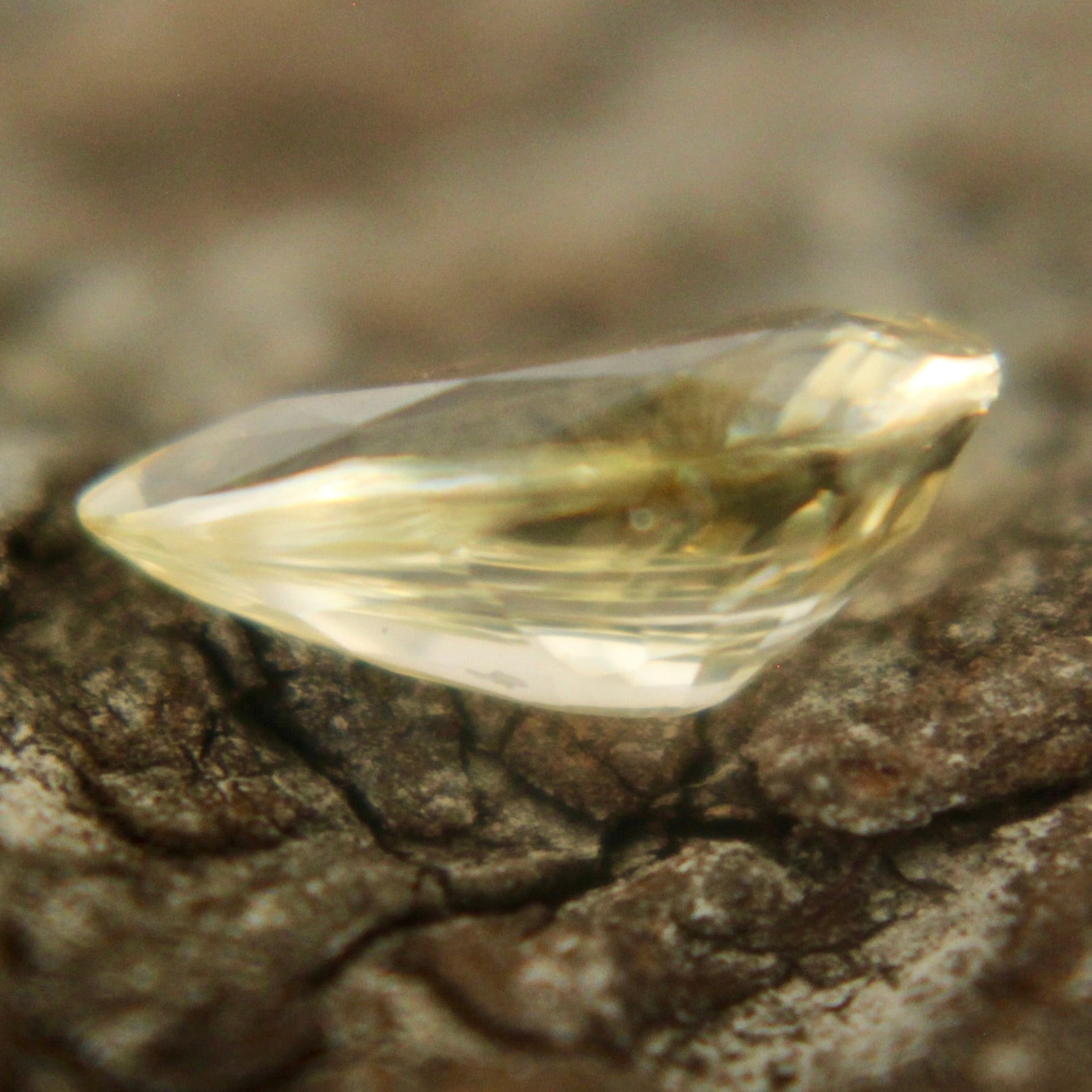 Natural Yellow Sapphire - Sapphirepal