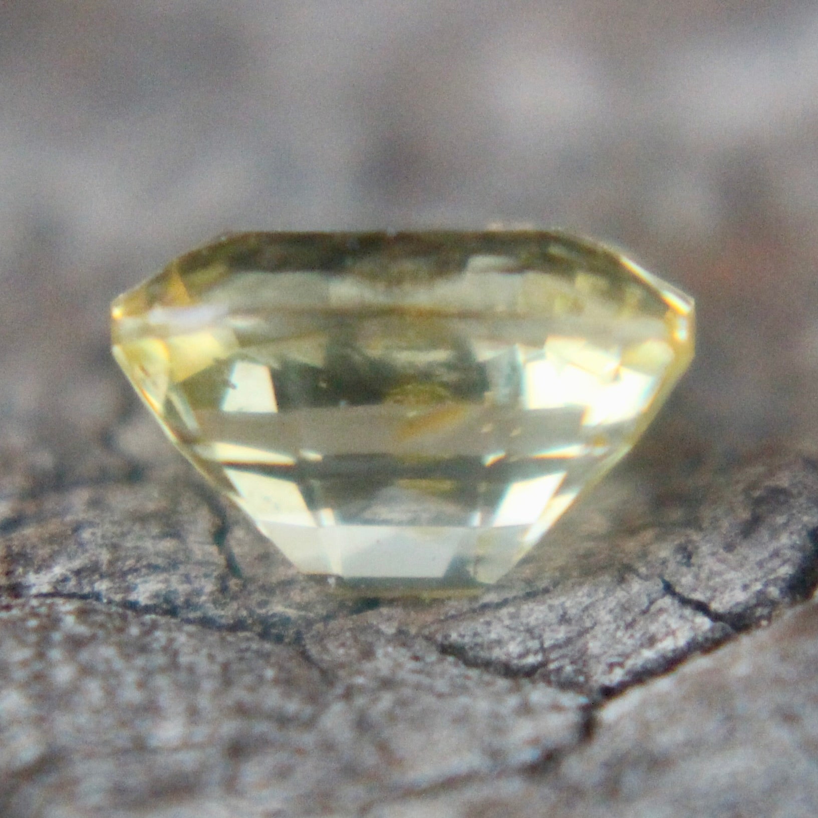 Natural Yellow Sapphire - Sapphirepal