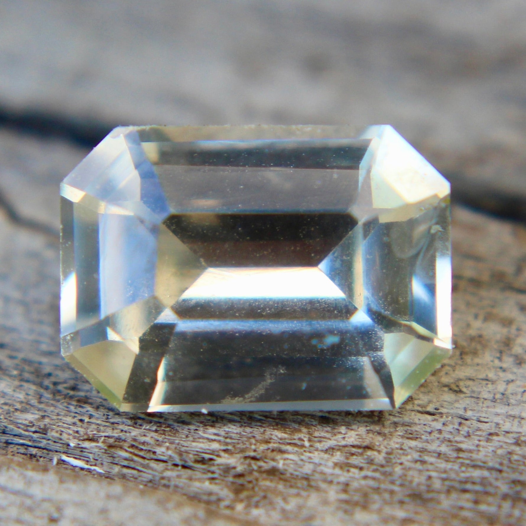 Natural Yellow Sapphire - Sapphirepal