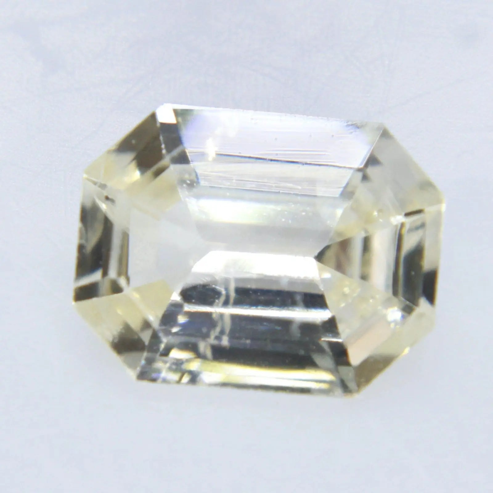 Natural Yellow Sapphire - Sapphirepal