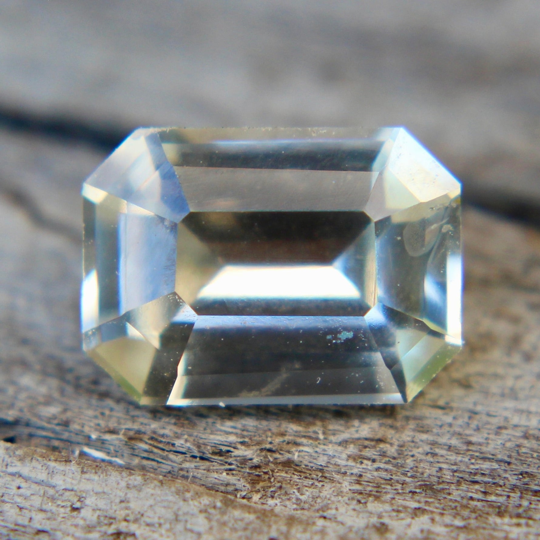 Natural Yellow Sapphire - Sapphirepal