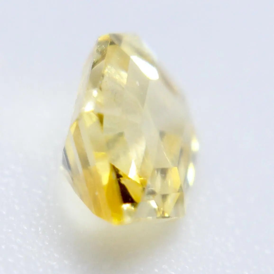 Natural Yellow Sapphire - Sapphirepal