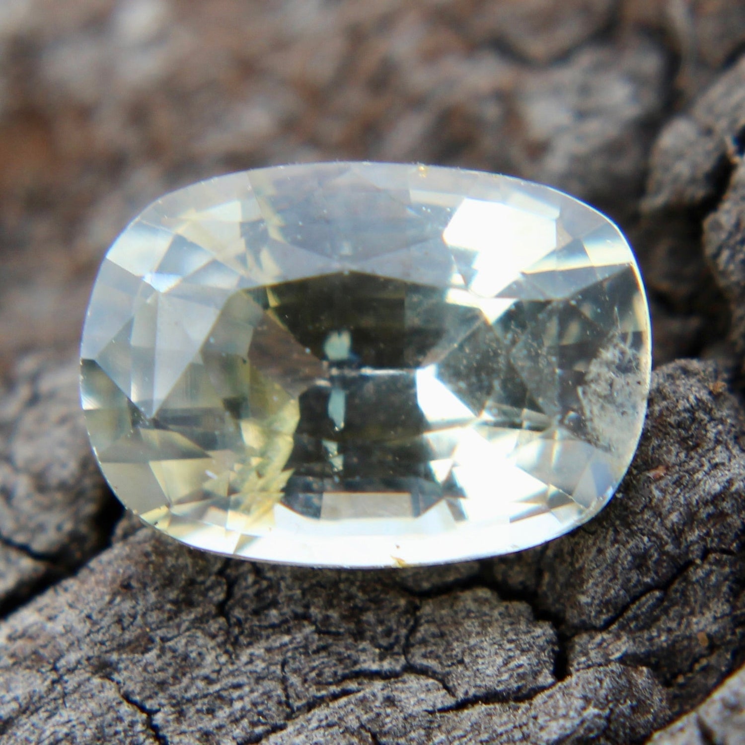 Natural Yellow Sapphire - Sapphirepal