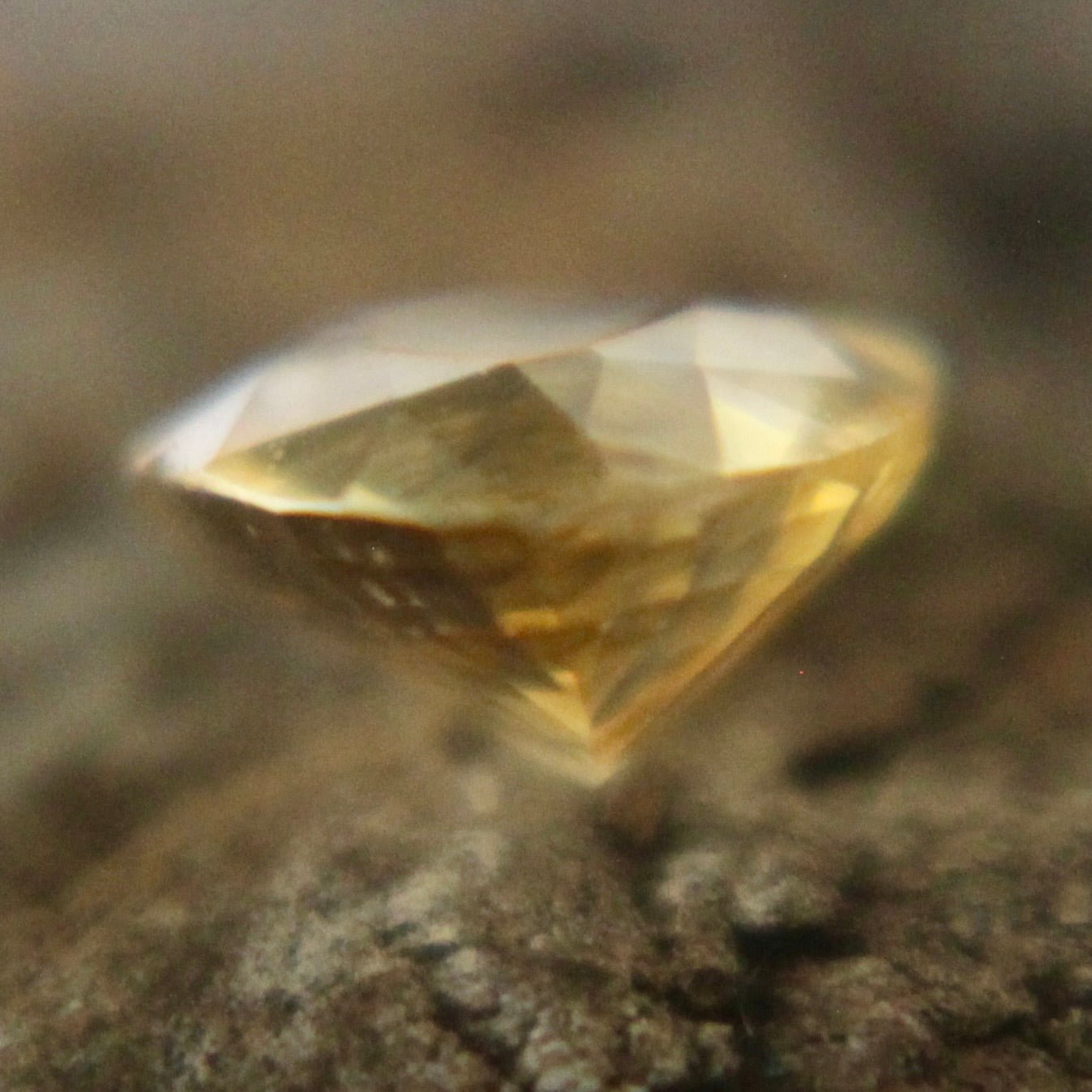 Natural Yellow Sapphire - Sapphirepal