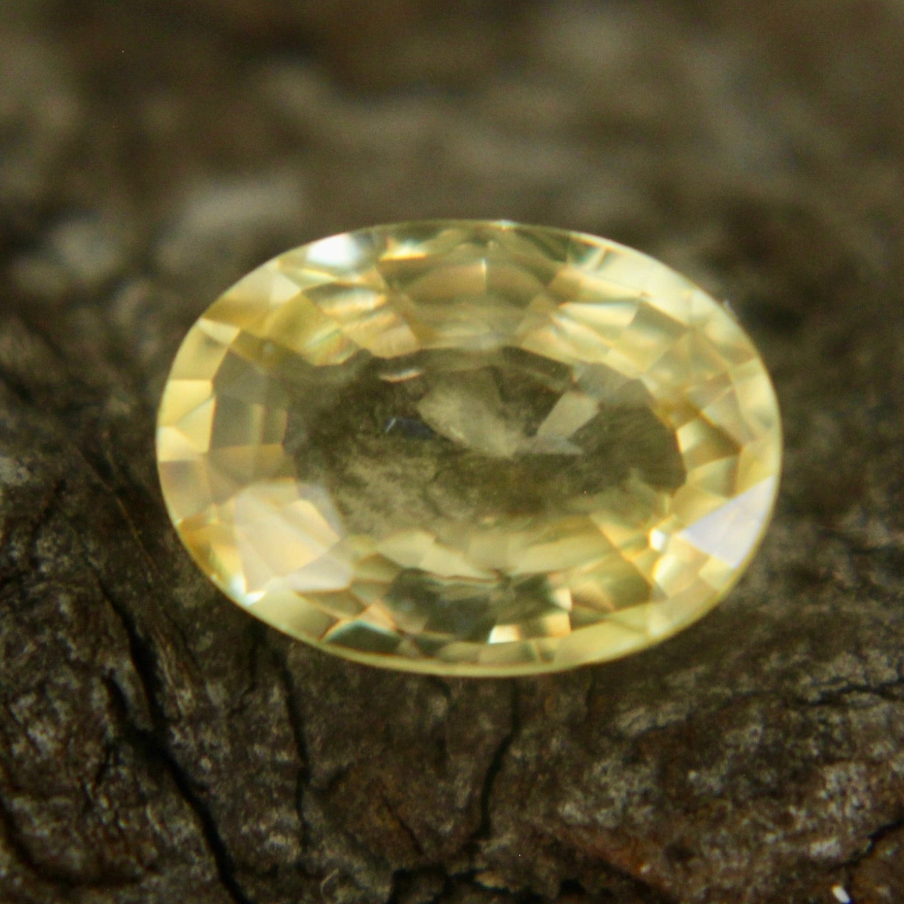 Natural Yellow Sapphire - Sapphirepal
