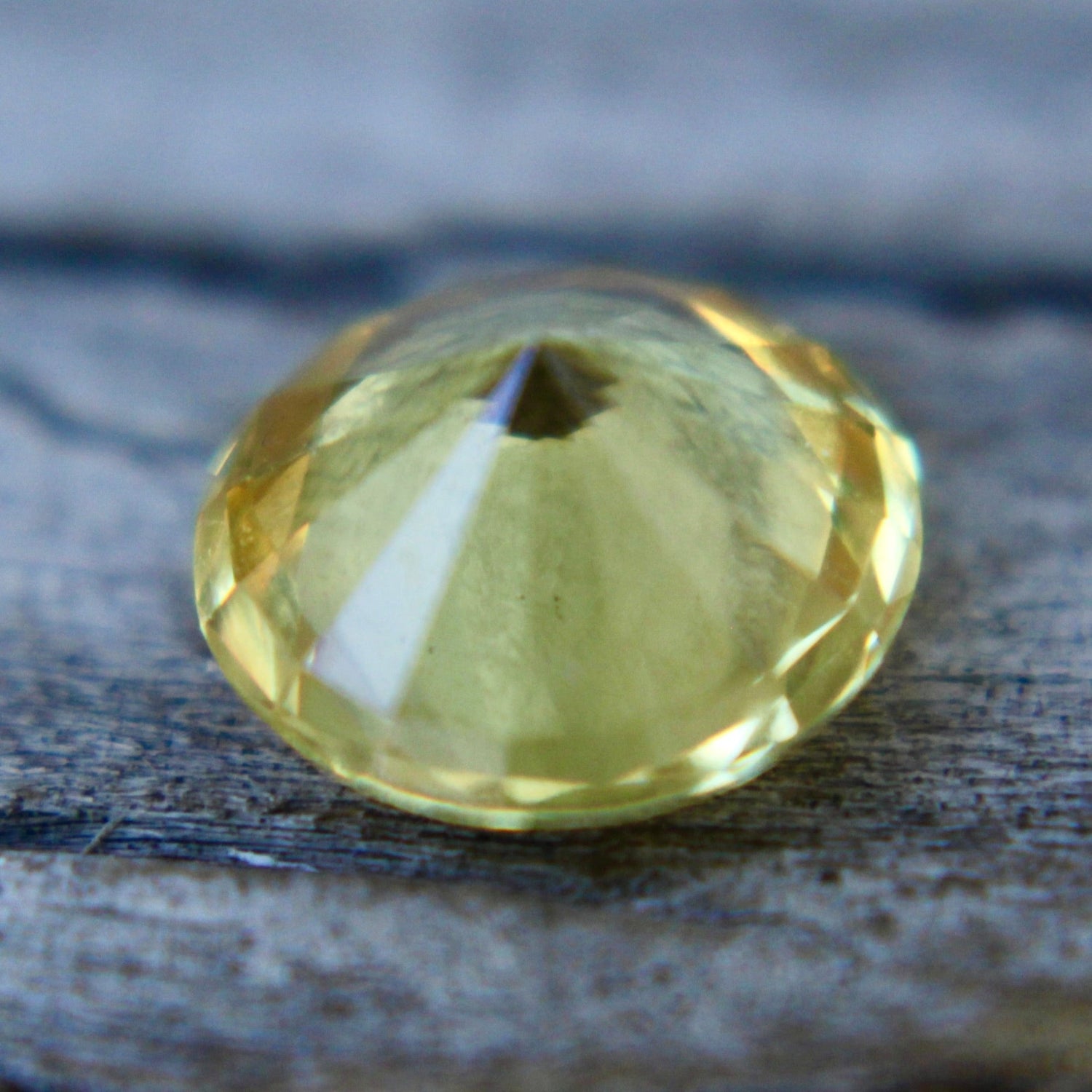 Natural Yellow Sapphire - Sapphirepal