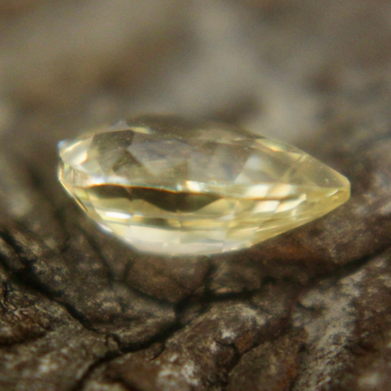 Natural Yellow Sapphire - Sapphirepal