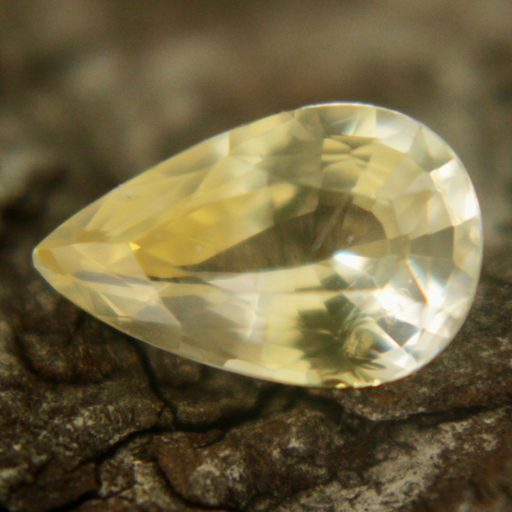 Natural Yellow Sapphire - Sapphirepal