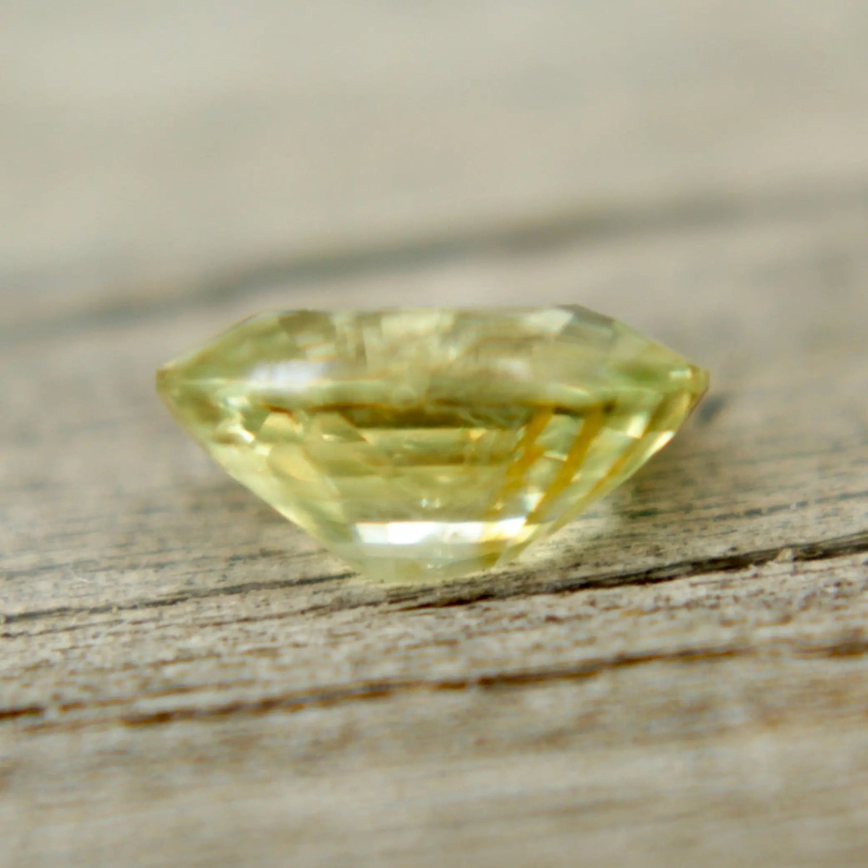 Natural Yellow Sapphire - Sapphirepal