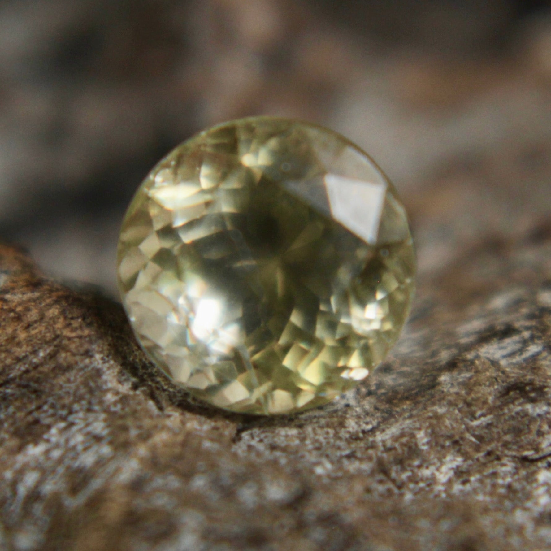 Natural Yellow Sapphire - Sapphirepal